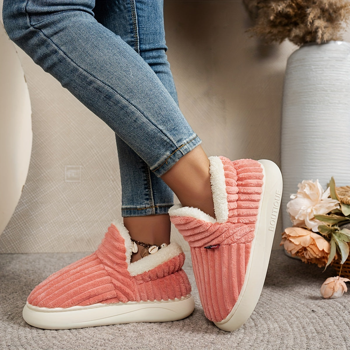 Plush-Lined Ribbed Pantoffels