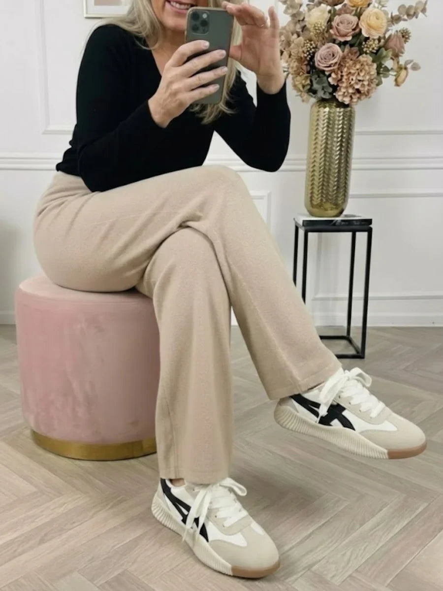 Ribbed-Sole Original Sneakers