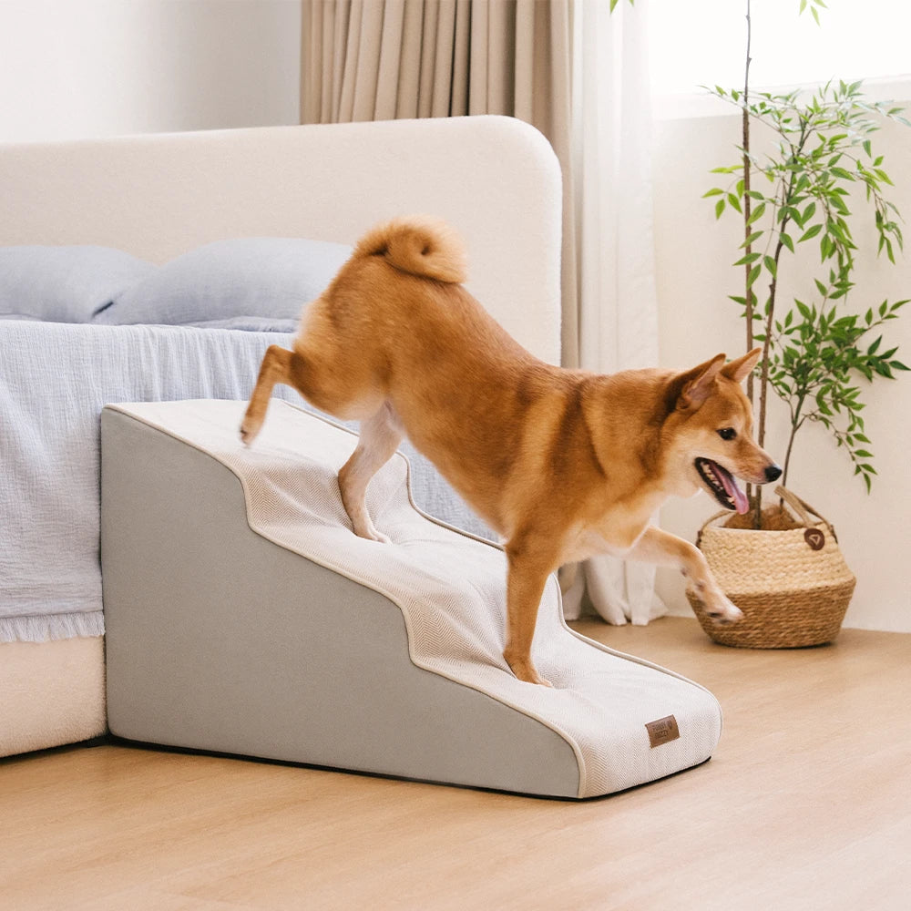 Chenille Hondentrap voor Bed & Bank – Extra Breed