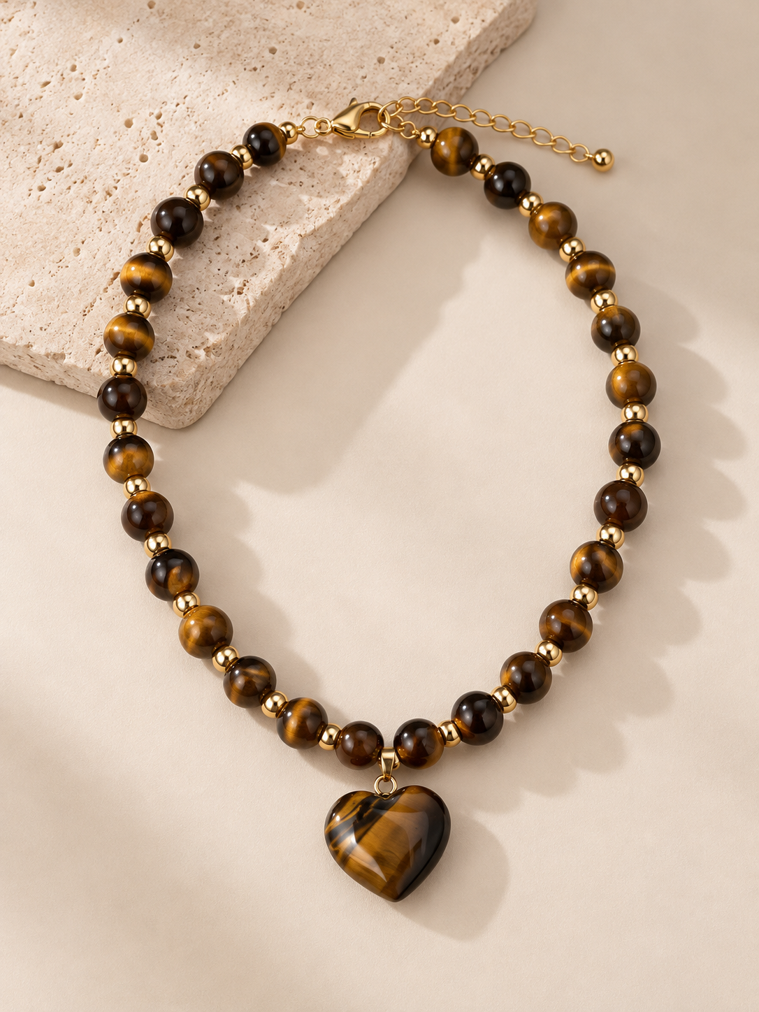 Beaded Heart Pendant Ketting