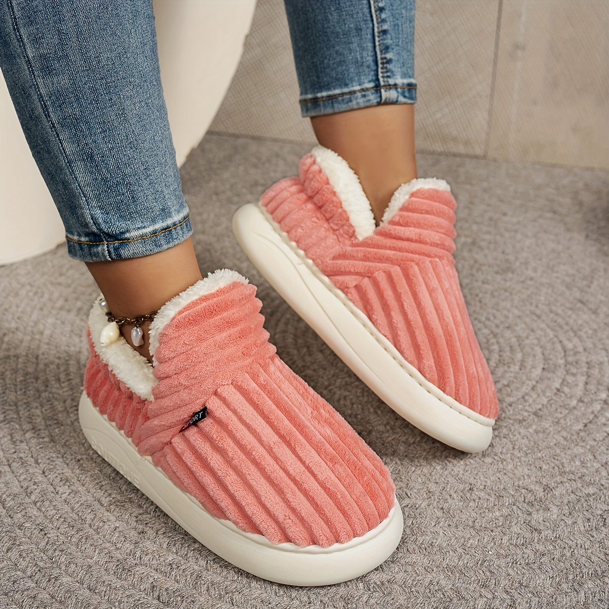 Plush-Lined Ribbed Pantoffels
